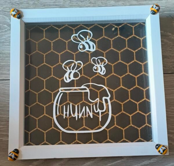 Bees & Hunny 24cm White Shadow Box